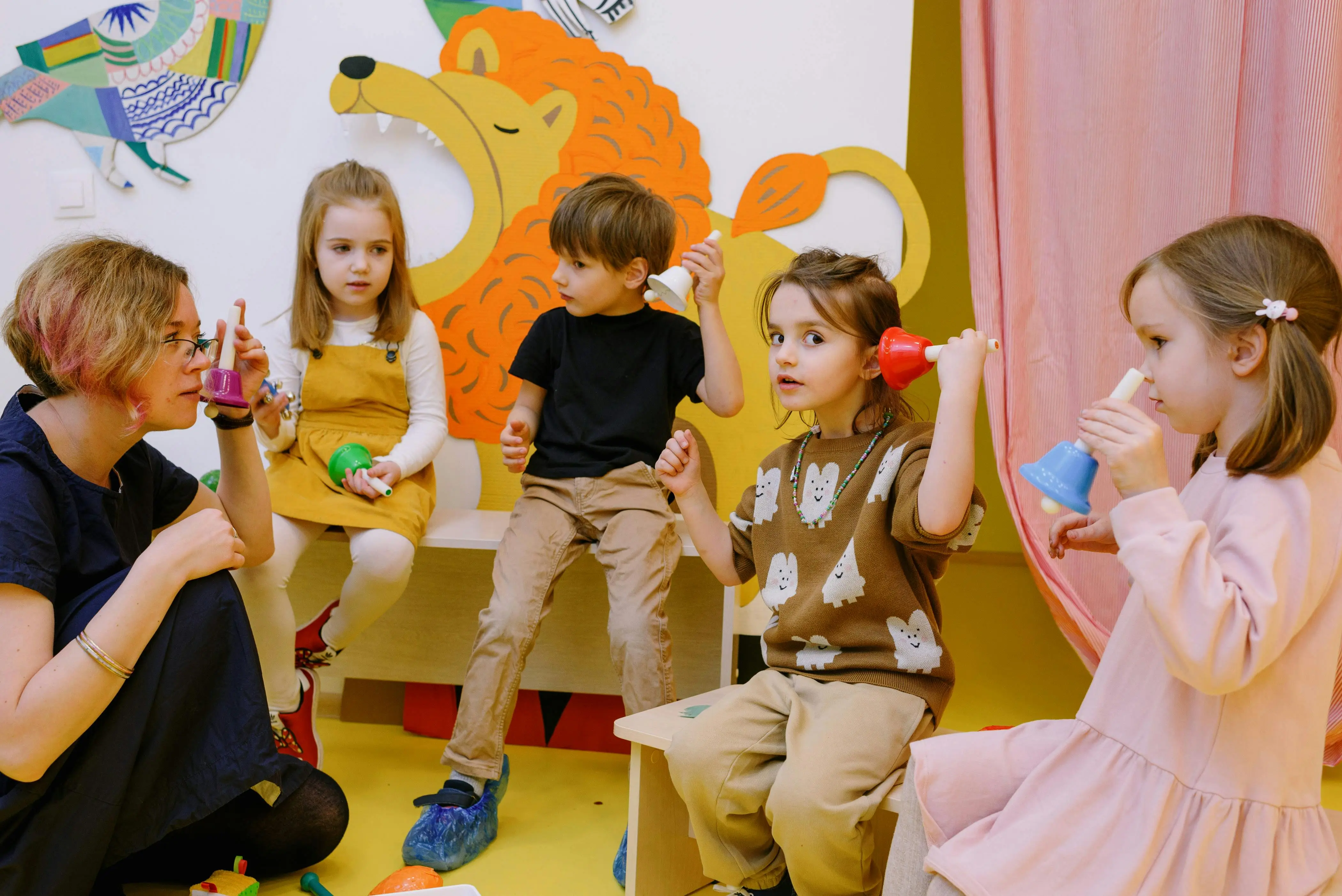 Arts Little Stars Family Daycare for kids in 8133 MOUNT VERNON HWY, ALEXANDRIA, VA 22309, USA.